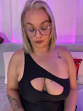Aligoldbottom online show from 21, 12, 2024