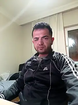 Snapshot of cshn001 chatting on 15, 12, 2024 cshn001 online show from 15, 12, 2024