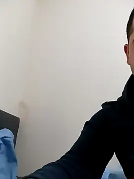 Snapshot of cshn001 chatting on 13, 2, 2025 cshn001 online show from 13, 2, 2025