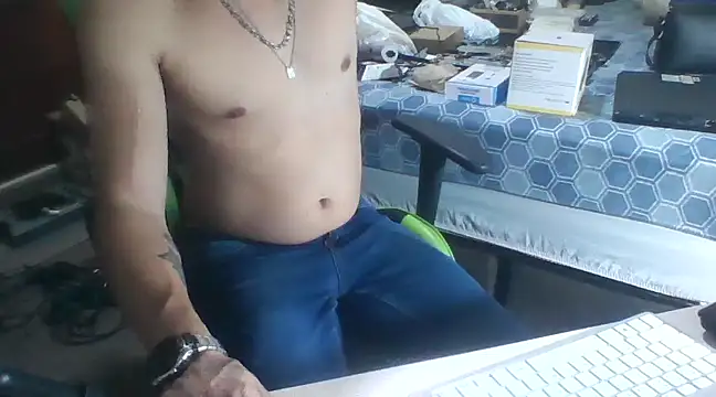 SOLESFETISHBR online show from 21, 3, 2025