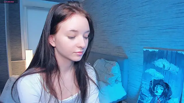 Snapshot of MerylHedley chatting on 20, 12, 2024 MerylHedley online show from 20, 12, 2024