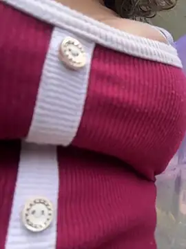 Kay LustyWife online show from 5, 4, 2026