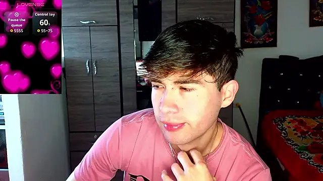 Snapshot of samael1107 chatting on 8, 3, 2026 samael1107 online show from 8, 3, 2026