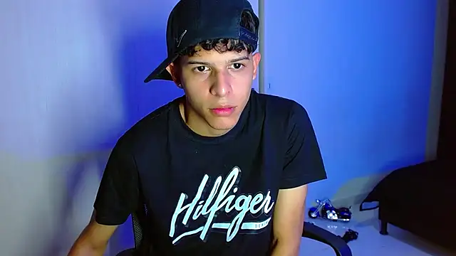 LiamGadiell online show from 9, 3, 2025