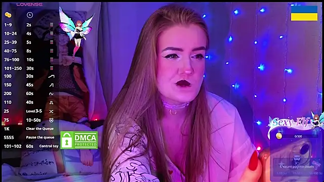 RedVelveten online show from 6, 3, 2025