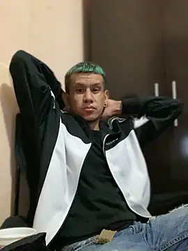 oiram27 online show from 20, 2, 2025