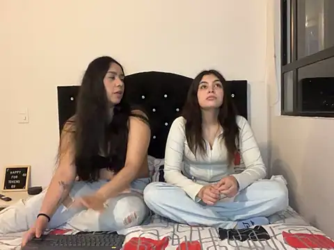 Snapshot of Scarlett_Jazmin chatting on 24, 12, 2024 Scarlett Jazmin online show from 24, 12, 2024