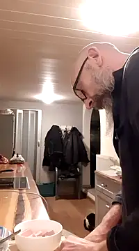 Snapshot of Kingsscepter chatting on 11, 1, 2025 Kingsscepter online show from 11, 1, 2025