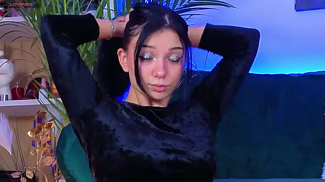 AveryWillow online show from 26, 11, 2025