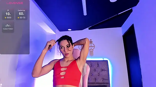 MiaCavallii  online show from 15, 3, 2025