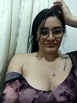 Hanna Kinsley online show from 3, 1, 2025