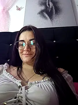 Hanna Kinsley online show from 20, 2, 2025