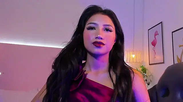 naomiii   online show from 6, 10, 2025