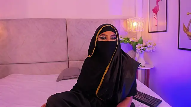 naomiii   online show from 17, 11, 2025