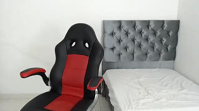 Snapshot of nicol_jc chatting on 19, 12, 2024 nicol jc online show from 19, 12, 2024