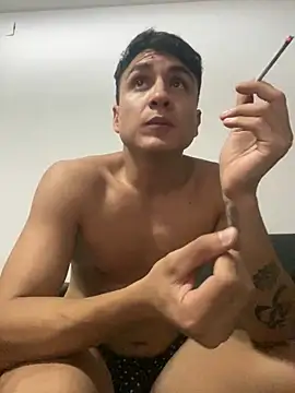 LCarreraa online show from 21, 1, 2025