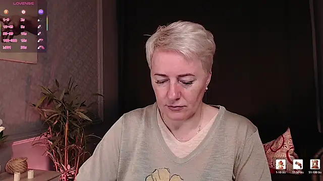 Nika Smit online show from 11, 7, 2026