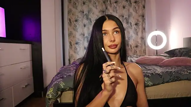 Snapshot of IvyKaelani chatting on 26, 11, 2025 IvyKaelani online show from 26, 11, 2025