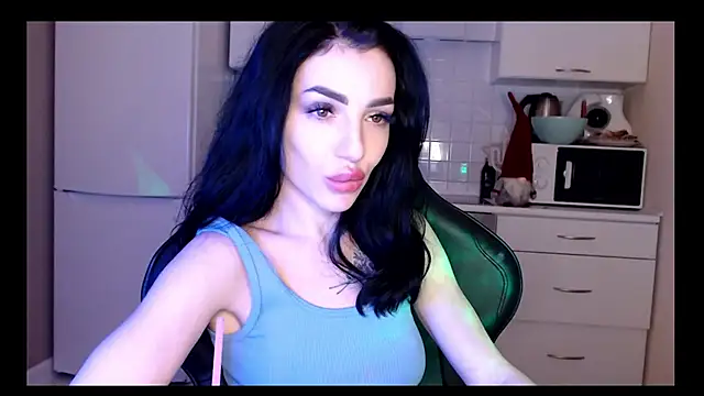Snapshot of NancyLovee_ chatting on 7, 12, 2024 NancyLovee online show from 7, 12, 2024