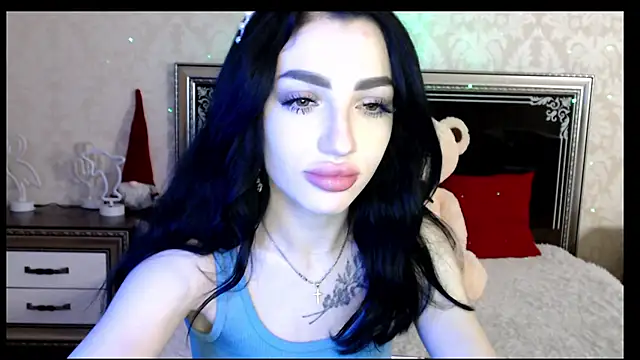 Snapshot of NancyLovee_ chatting on 4, 1, 2025 NancyLovee online show from 4, 1, 2025