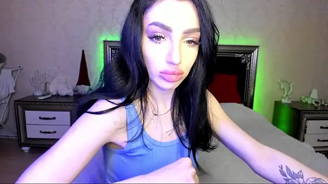 Snapshot of NancyLovee_ chatting on 2, 3, 2025 NancyLovee online show from 2, 3, 2025