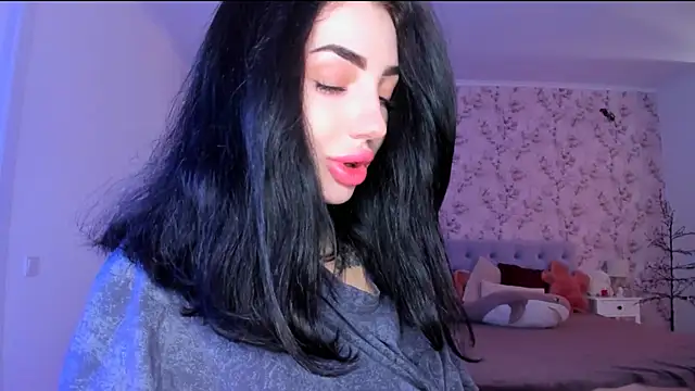 NancyLovee  online show from 2, 6, 2026