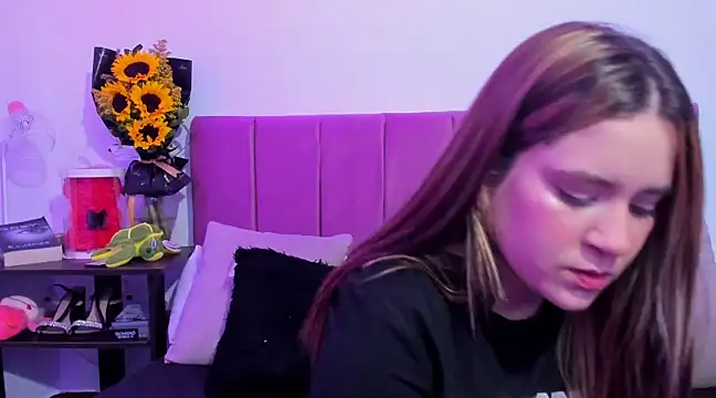 EmmyGray online show from 10, 12, 2024