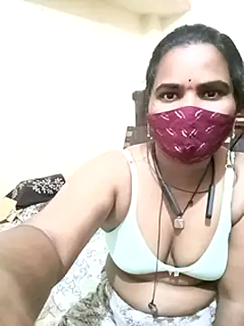Snapshot of anitha906 chatting on 20, 12, 2024 anitha906 online show from 20, 12, 2024