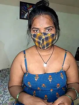 Snapshot of anitha906 chatting on 5, 3, 2025 anitha906 online show from 5, 3, 2025
