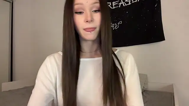 ur molly online show from 16, 10, 2025