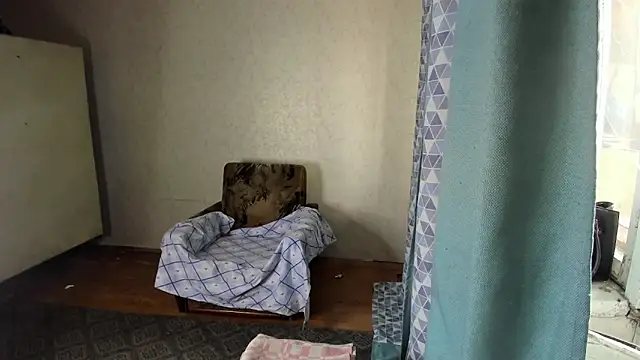 elis gabbi online show from 13, 4, 2026