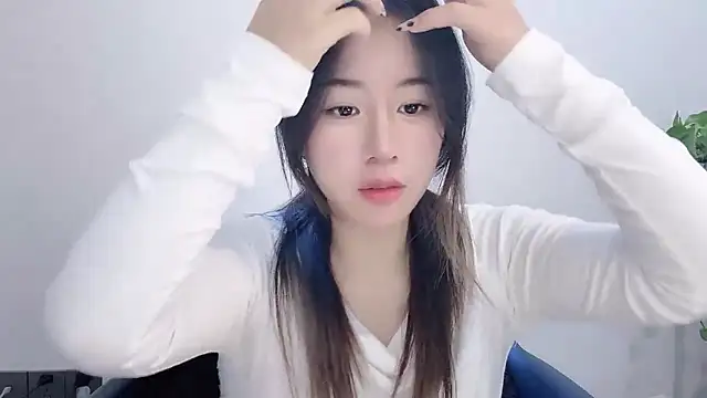 chloe-01 online show from 16, 1, 2026