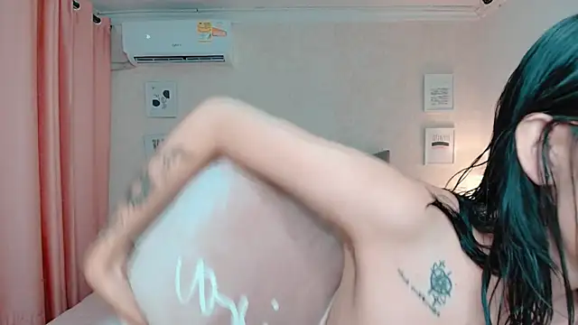 brooklove doll online show from 31, 1, 2025