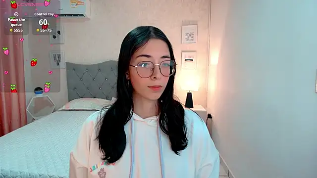 brooklove doll online show from 23, 9, 2025