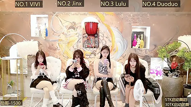 Snapshot of AOA_GIRL111 chatting on 14, 12, 2024 AOA GIRL111 online show from 14, 12, 2024
