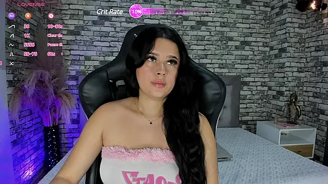 Snapshot of ariadna_milano chatting on 11, 2, 2025 ariadna milano online show from 11, 2, 2025