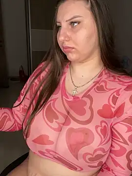 KarinaCelinne online show from 12, 11, 2025