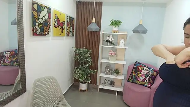 Dalila Sky online show from 19, 12, 2025