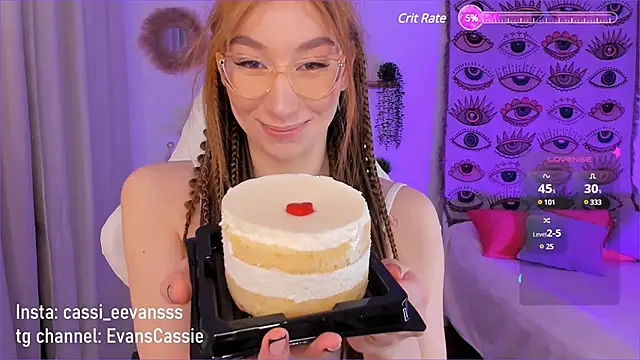 Snapshot of Cassie_Ice chatting on 1, 3, 2025 Cassie Ice online show from 1, 3, 2025