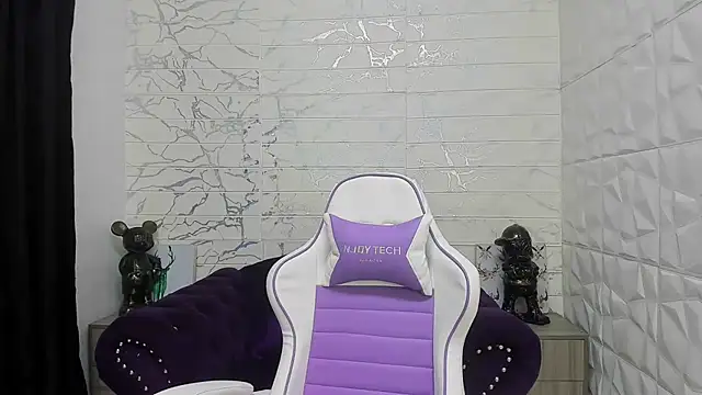 Im Milan Rs online show from 18, 2, 2025