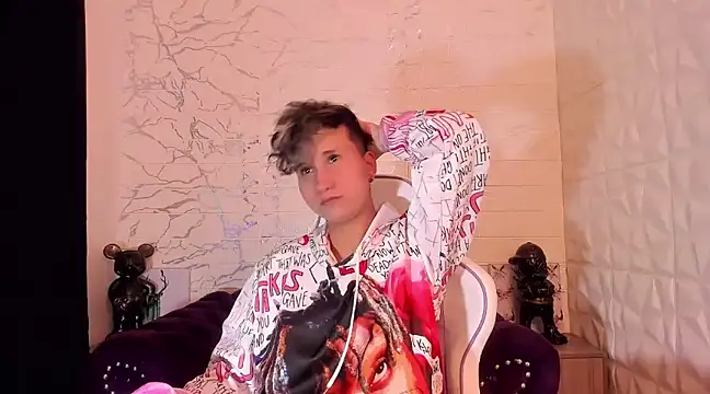 Im Milan Rs online show from 5, 3, 2025