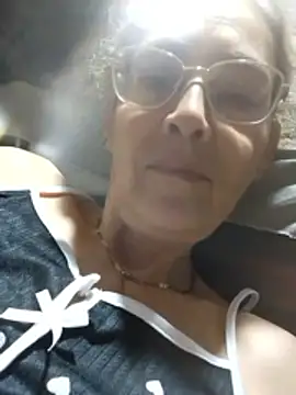 Snapshot of NanitaFun chatting on 15, 5, 2026 NanitaFun online show from 15, 5, 2026
