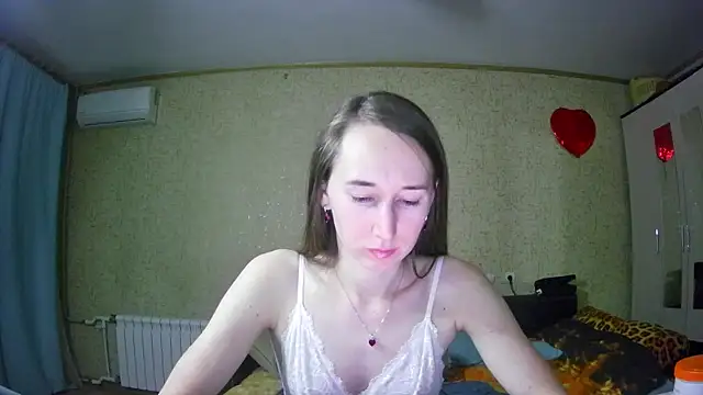 --Model--2 online show from 11, 12, 2024