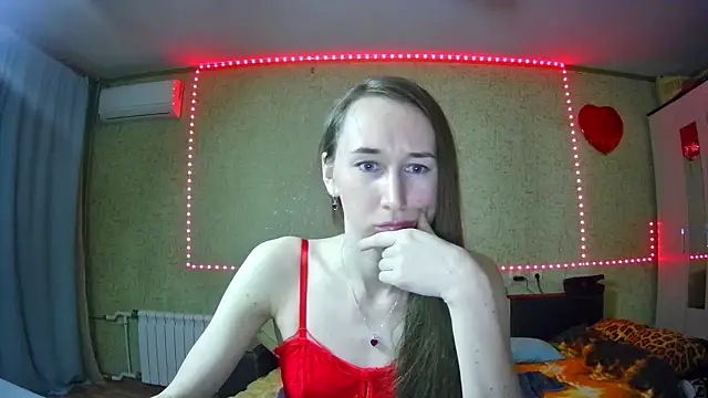 --Model--2 online show from 13, 12, 2024