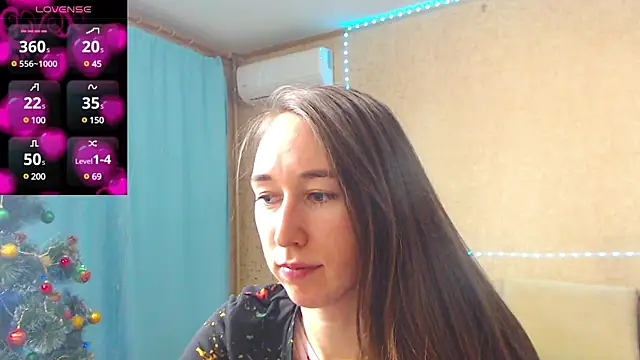 --Model--2 online show from 2, 2, 2025