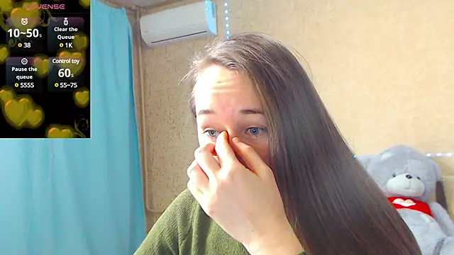 --Model--2 online show from 7, 2, 2025