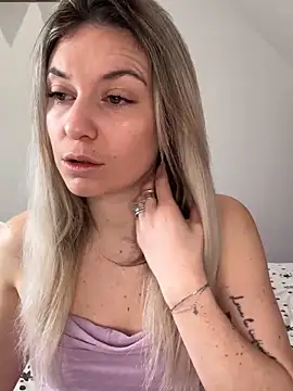 carlaaa online show from 15, 2, 2026