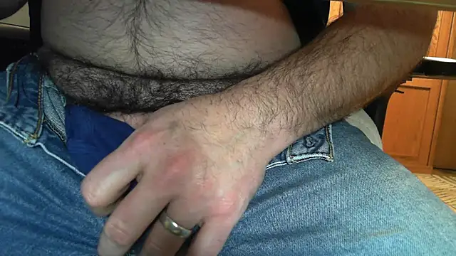 Snapshot of ThickGrowerDad chatting on 9, 1, 2025 ThickGrowerDad online show from 9, 1, 2025