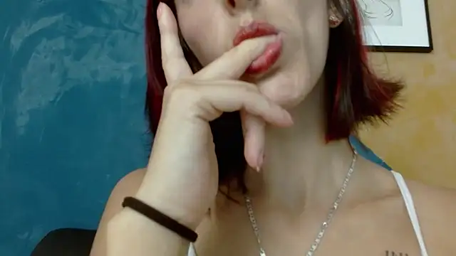 Snapshot of Ambar_Roux_ chatting on 29, 12, 2024 Ambar Roux  online show from 29, 12, 2024