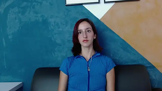 Snapshot of Ambar_Roux_ chatting on 3, 1, 2025 Ambar Roux  online show from 3, 1, 2025